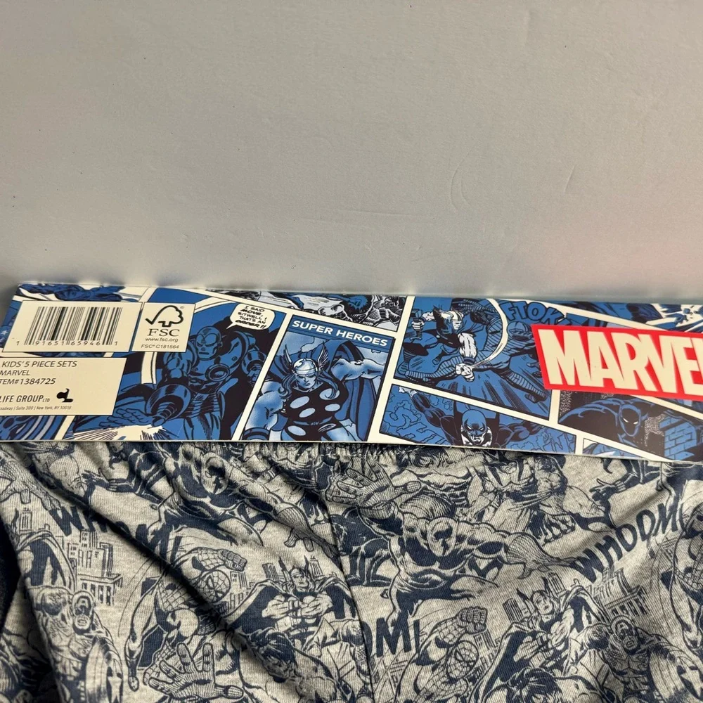 Size 4T  Marvel Avengers X-Men Kids 5-piece Set